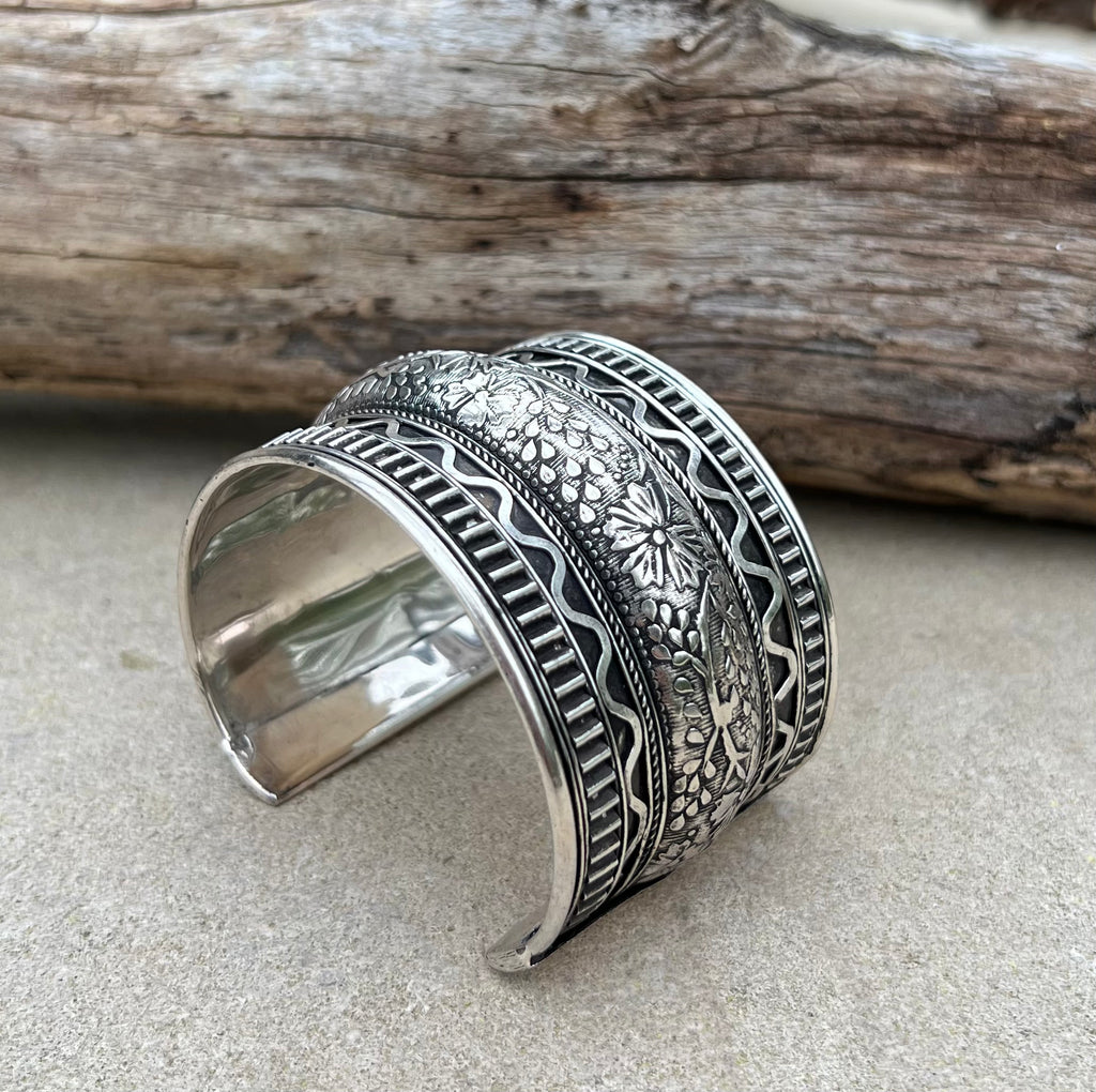Handcrafted Cuff Bracelet Vintage Floral Design Boho Gypsy Ethnic Jewelry