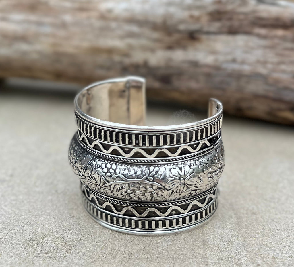 Handcrafted Cuff Bracelet Vintage Floral Design Boho Gypsy Ethnic Jewelry