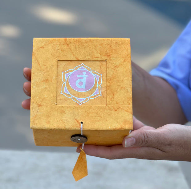 Chakra Singing Bowl Palm Size Complete Gift Box Set.