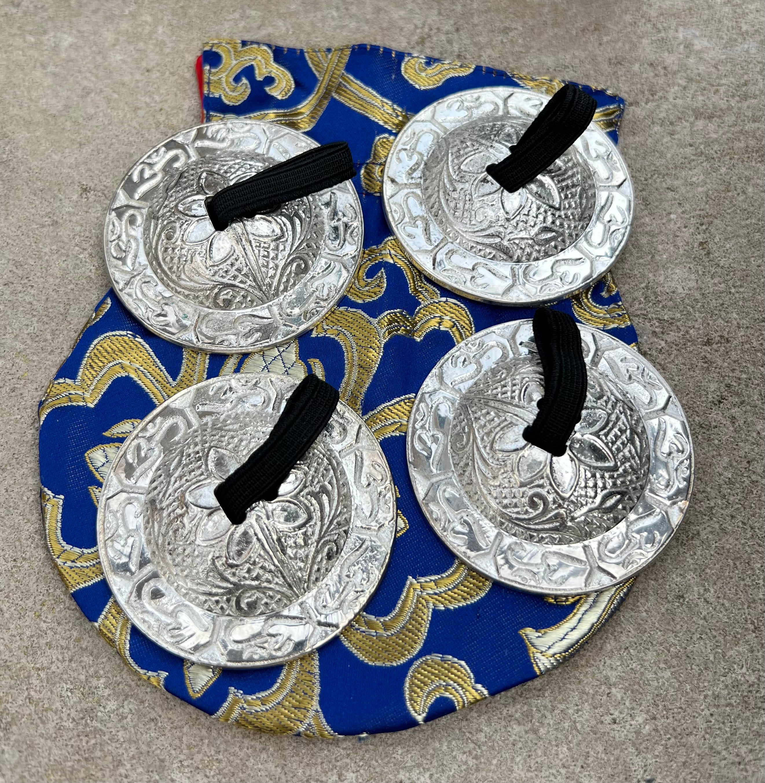 2 Pairs Brass Om Finger Cymbals Zills for Belly Dancing
