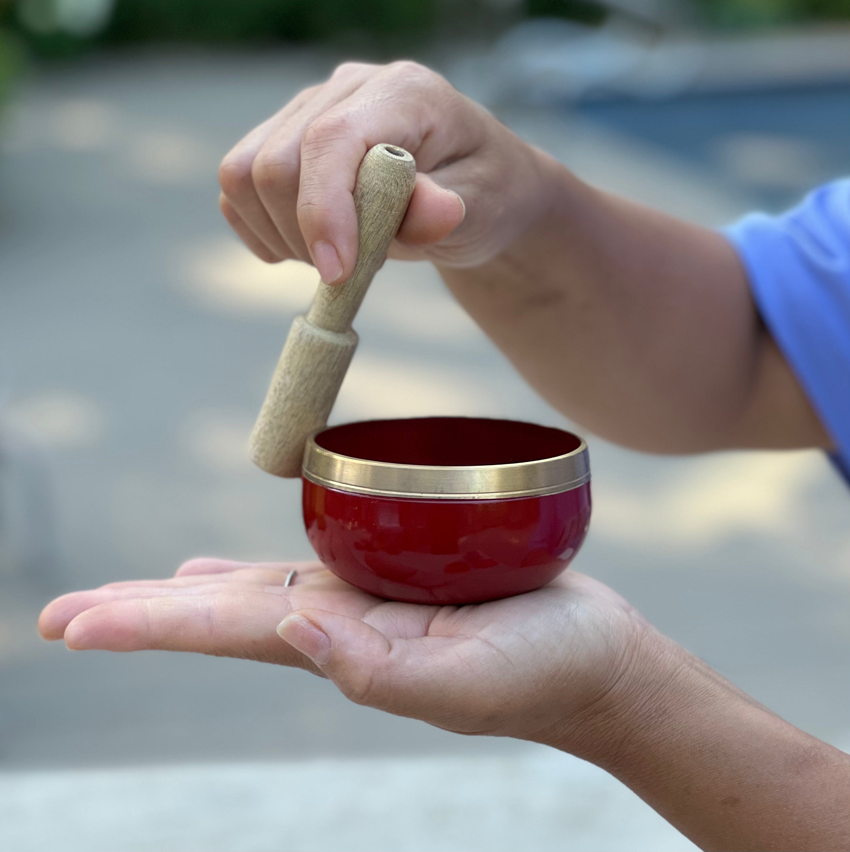 Chakra Singing Bowl Palm Size Complete Gift Box Set. - DharmaObjects