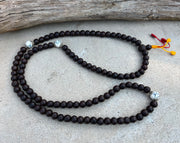 Dark Tibetan Buddhist Rare Bodhi Seed Mala, 3 Conch Shell Accent, Free Mala Bag