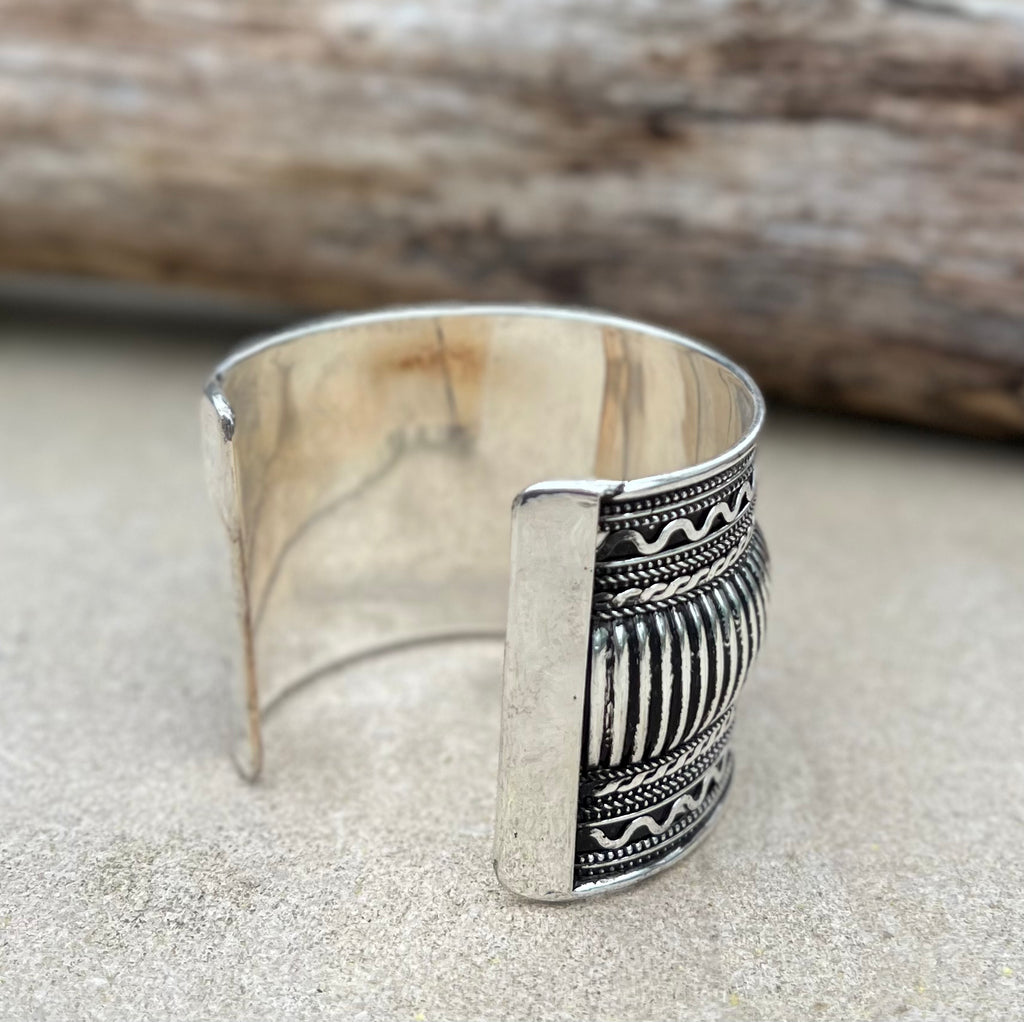 Handcrafted Cuff Bracelet Vintage Design Boho Gypsy Ethnic Jewelry