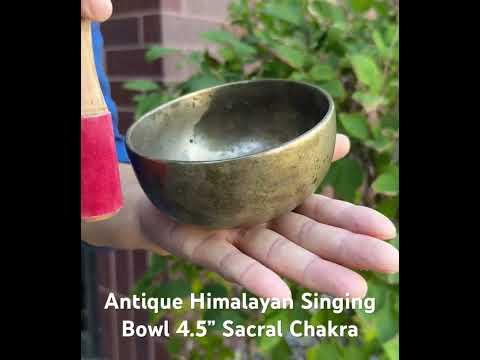 Antique Himalayan Thadobati Singing Bowl 4.5" – Sacral Chakra Meditation Bowl with D Note, Felt Cushion & Suede Striker