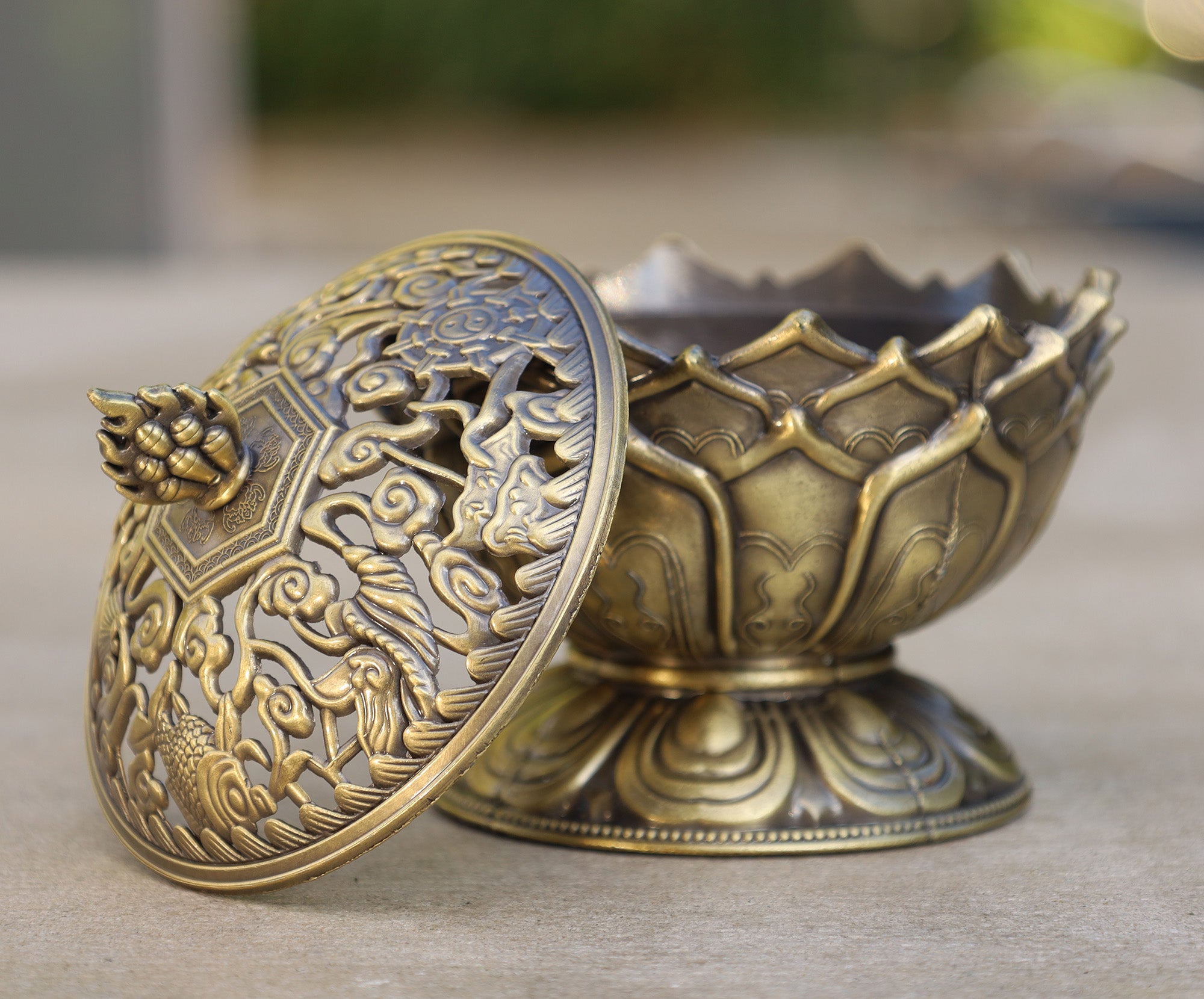 Large Heavy Duty Multi Purpose Charcoal Incense Burner 4 Inches Tall - DharmaObjects