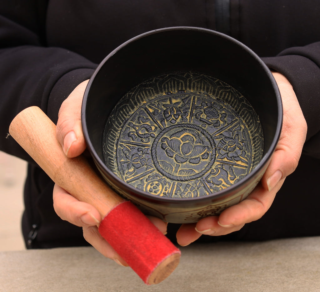 Handcrafted Tibetan Meditation Singing Bowl Set | Etched Sound Bowl for Yoga, Reiki & Mindfulness - DharmaObjects
