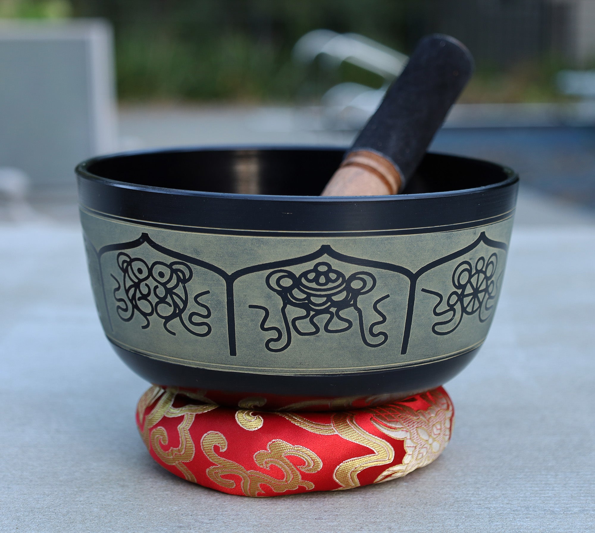 Large Tibetan Singing Bowl Set | Hand Etched Meditation Bowl with Wooden Suede Mallet & Ring Cushion - DharmaObjects
