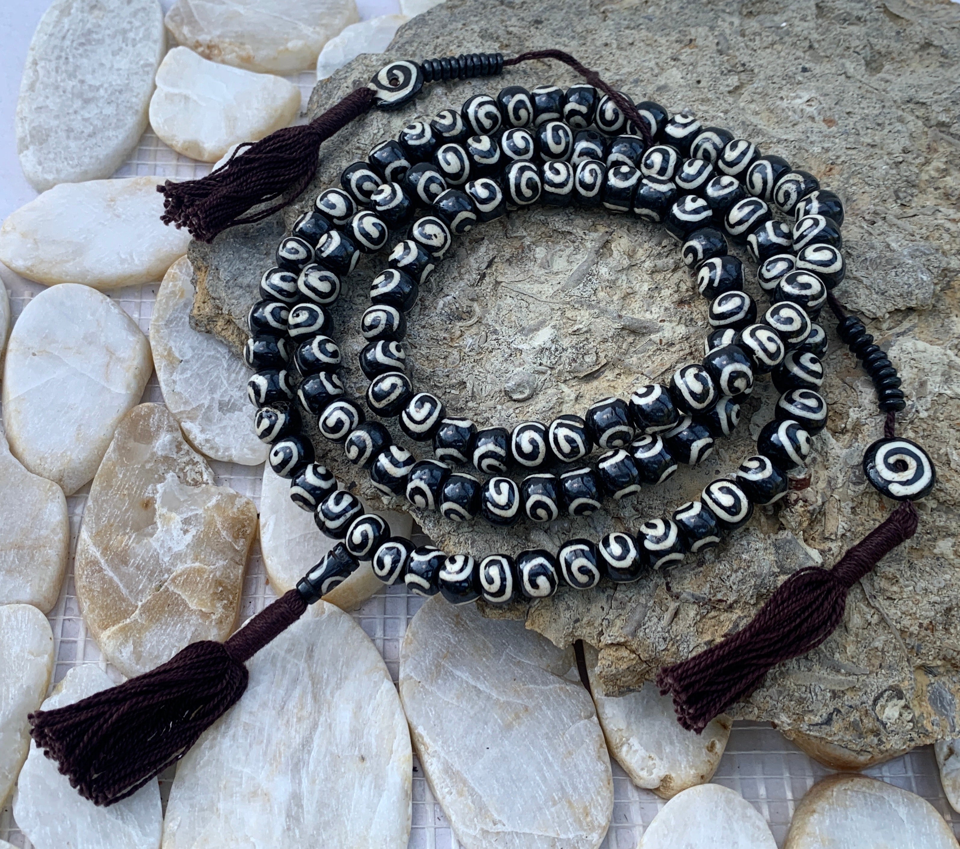 Tibetan Spiral DZI 108 Bone Beads Mala With Counter Meditation and Yoga - DharmaObjects