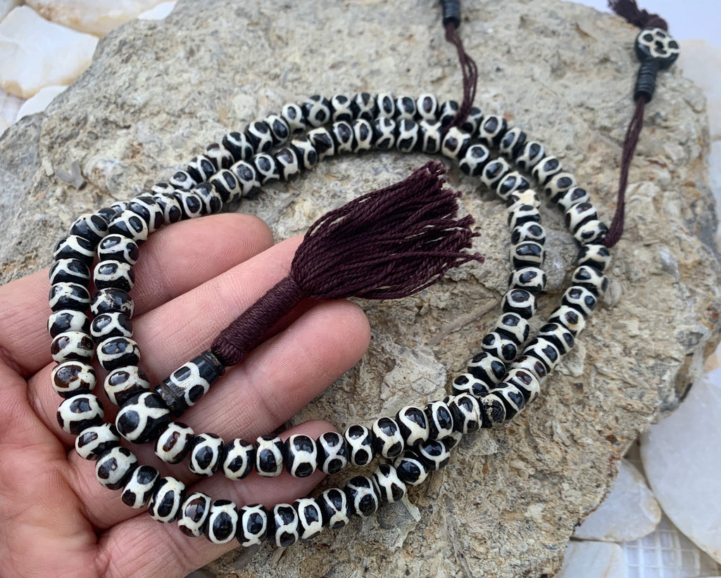 Natural Buffalo Bone Tibetan Endless Knot DZI 108 Beads Prayer Mala - DharmaObjects
